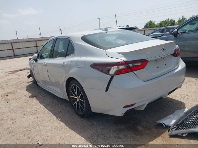 4T1G11AK2NU063226 Toyota CAMRY SE