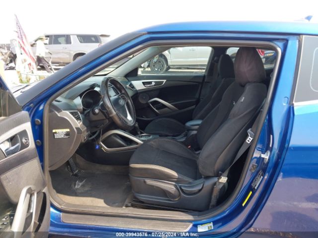 KMHTC6AD5GU300642 Hyundai Veloster