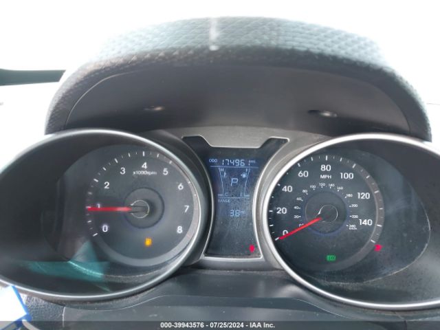 KMHTC6AD5GU300642 Hyundai Veloster
