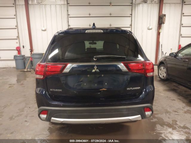 JA4AZ3A34JZ058298 Mitsubishi Outlander Es