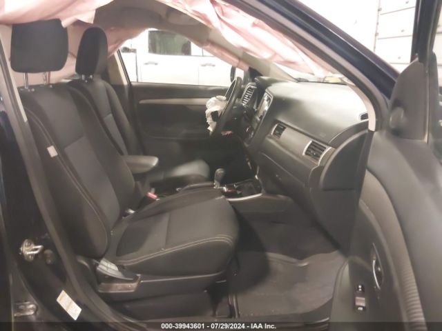 JA4AZ3A34JZ058298 Mitsubishi Outlander Es