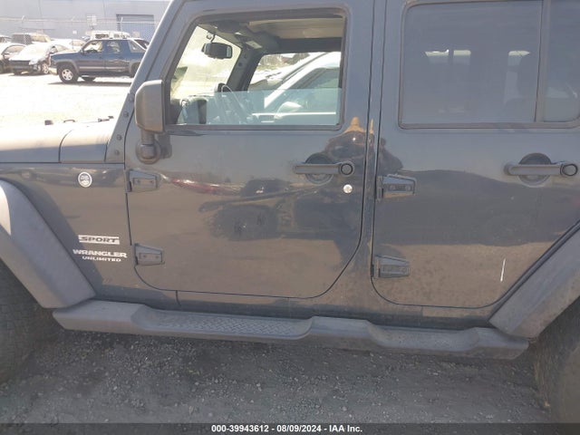 1C4BJWDG3HL678378 Jeep Wrangler Unlimited Sport 4x4