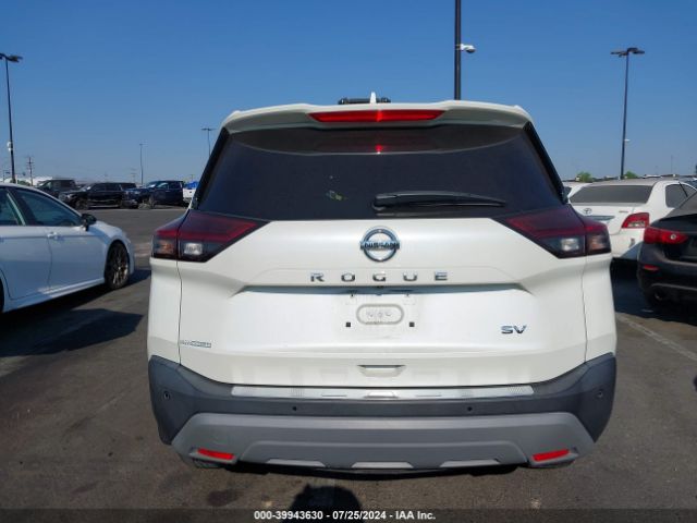 5N1AT3BA3MC719942 Nissan Rogue Sv Fwd