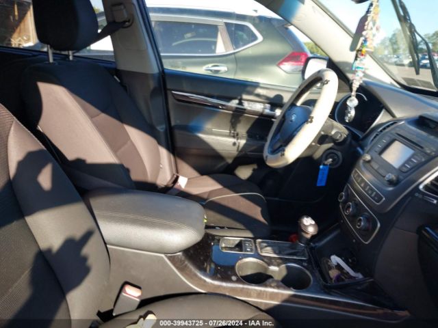 5XYKTCA65EG499643 KIA SORENTO LX