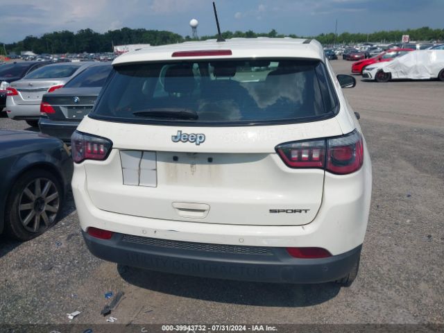 3C4NJCAB7JT151782 Jeep Compass Sport Fwd
