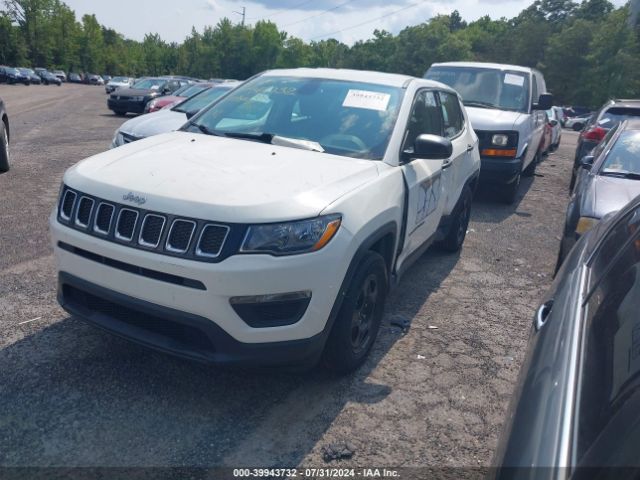 3C4NJCAB7JT151782 Jeep Compass Sport Fwd