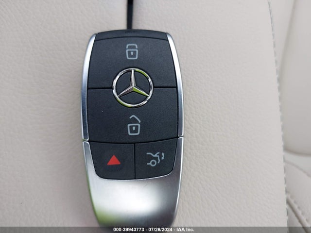 W1K5J4HBXPN414406 Mercedes-Benz Cla 250 Coupe 4matic