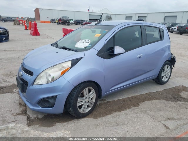 Chevrolet Spark Ls Auto 2014 KL8CB6S99EC457555 Image 2