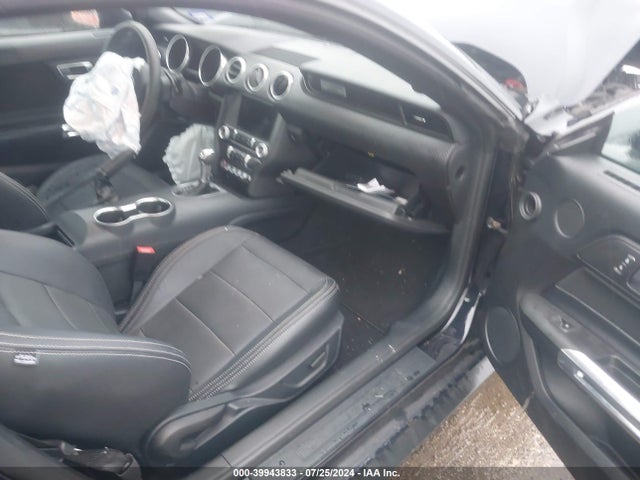Ford Mustang Ecoboost Fastback 2021 1FA6P8TH4M5135244 Image 5