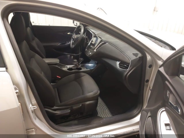 Chevrolet MALIBU LT 2019 1G1ZD5ST8KF111159 Image 5