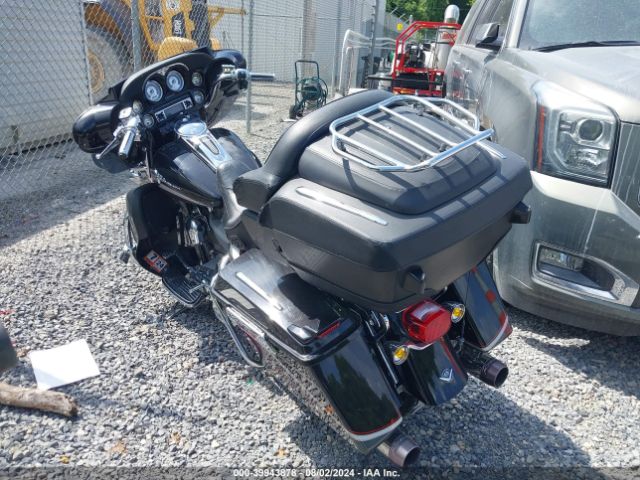 2006 HARLEY-DAVIDSON FLHTCUSE 1HD1PRE146Y952840 Photo 2