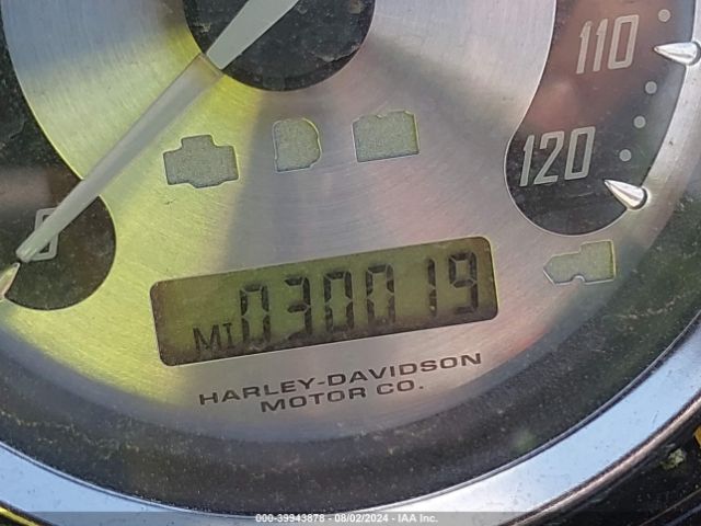 2006 HARLEY-DAVIDSON FLHTCUSE 1HD1PRE146Y952840 Photo 6