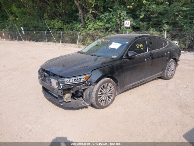 KNALC4J14L5220622 KIA Cadenza Technology