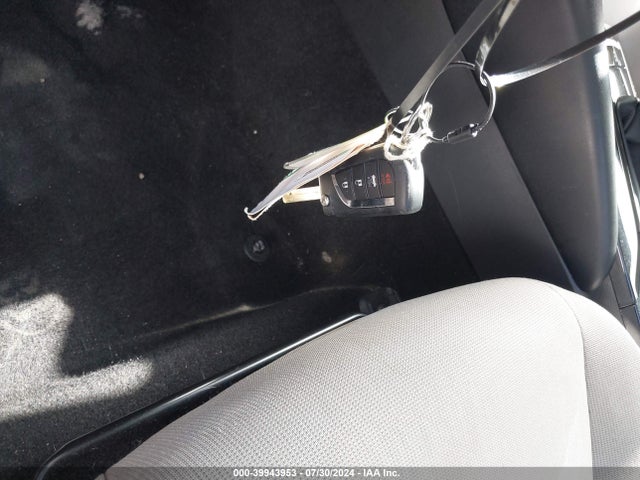 Toyota COROLLA LE 2021 JTDEPMAE4MJ160952 Image 11