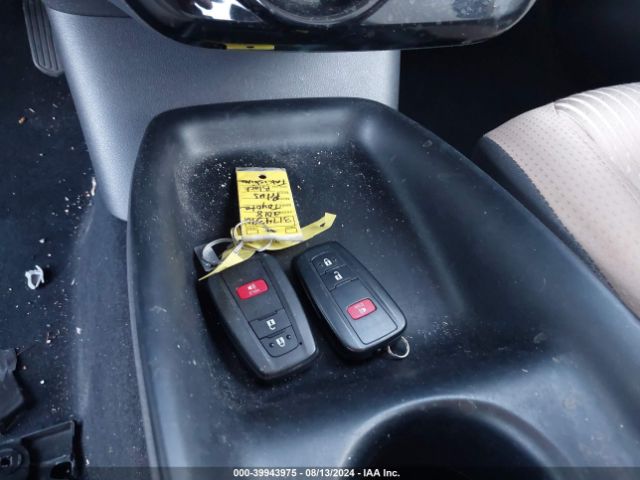 JTDKBRFU7J3582096 Toyota Prius Two