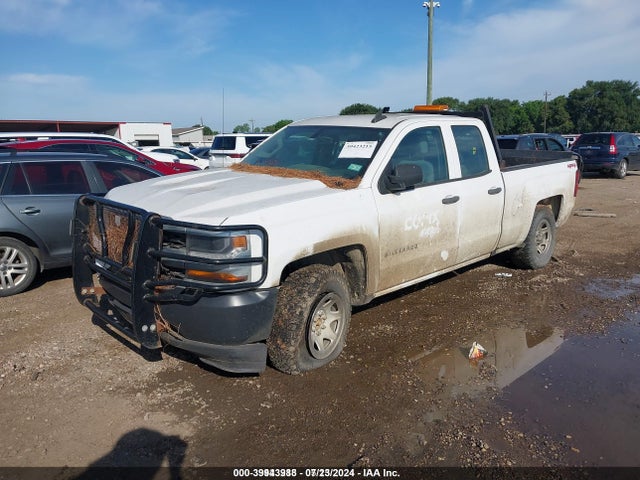 Chevrolet Silverado 1500 Wt 2018 1GCVKNEC6JZ226556 Image 2