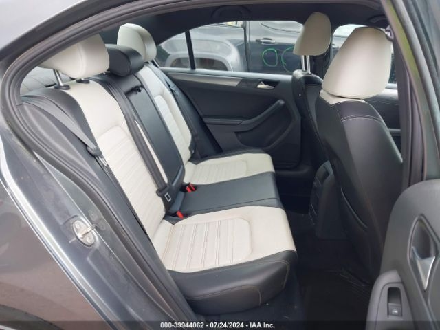 3VWD17AJ1GM398354 Volkswagen Jetta 1.8t Sport
