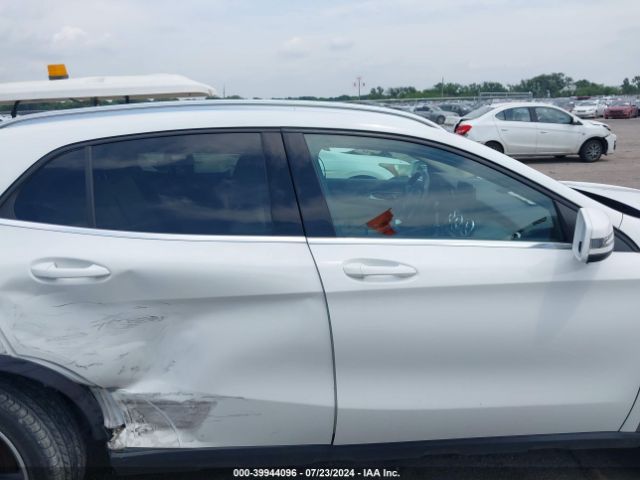 WDCTG4EB5KJ552286 Mercedes-Benz GLA 250