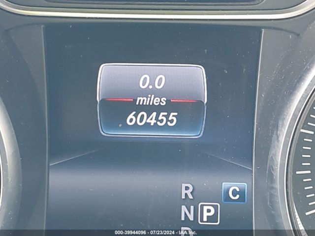 WDCTG4EB5KJ552286 Mercedes-Benz GLA 250
