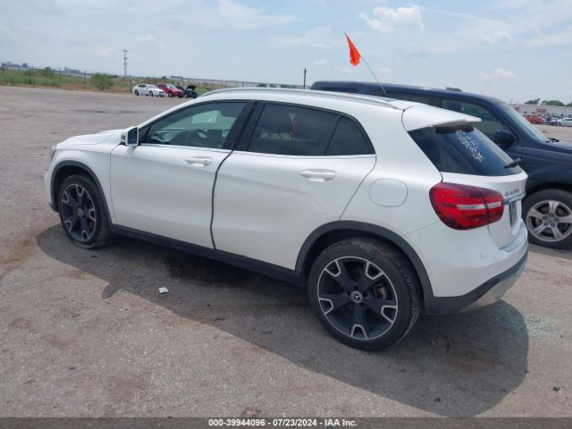 WDCTG4EB5KJ552286 Mercedes-Benz GLA 250