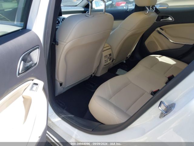 WDCTG4EB5KJ552286 Mercedes-Benz GLA 250