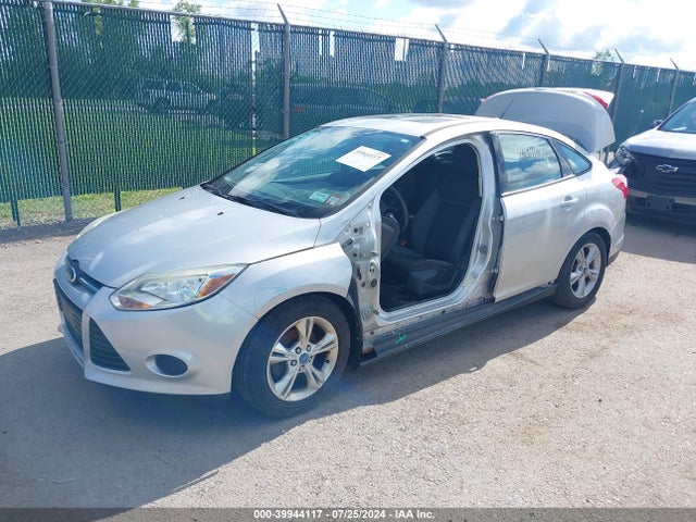 Ford FOCUS SE 2014 1FADP3F2XEL162852 Image 2