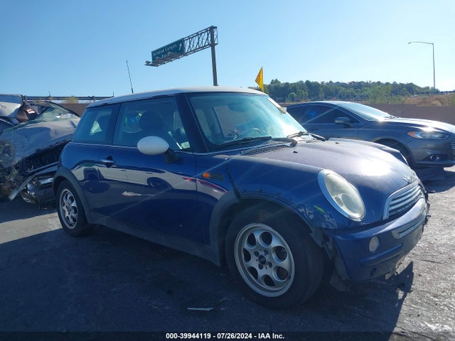 2004 MINI COOPER WMWRC33404TJ56703 Photo 0