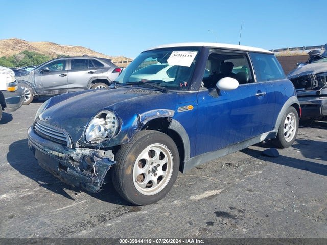 2004 MINI COOPER WMWRC33404TJ56703 Photo 1