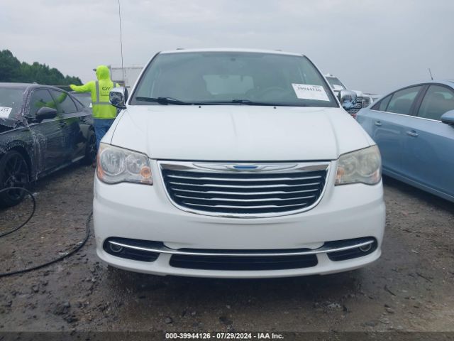 2C4RC1CG8FR513766 Chrysler Town & Country Touring-l
