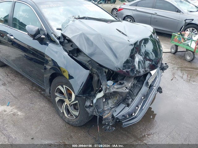 Honda ACCORD LX 2017 1HGCR2F35HA285835 Image 19