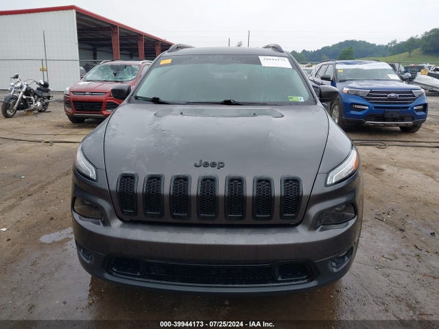 1C4PJMCBXJD545746 Jeep Cherokee Latitude 4x4