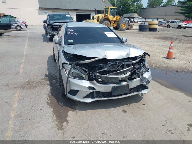 WDDSJ4EB2EN147024 Mercedes-Benz CLA 250
