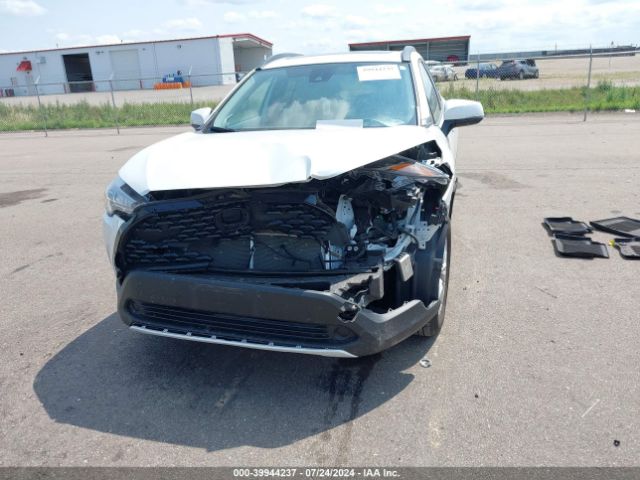 7MUBAABG0NV004260 Toyota Corolla Cross Le