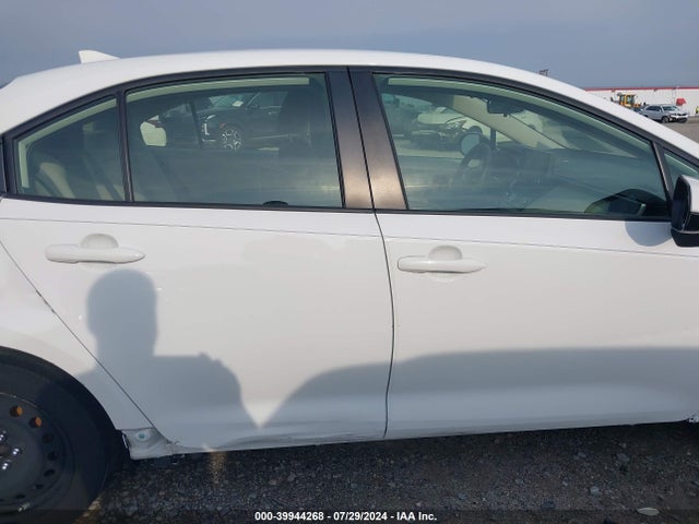 Toyota COROLLA LE 2022 JTDEPMAE7N3016544 Image 14