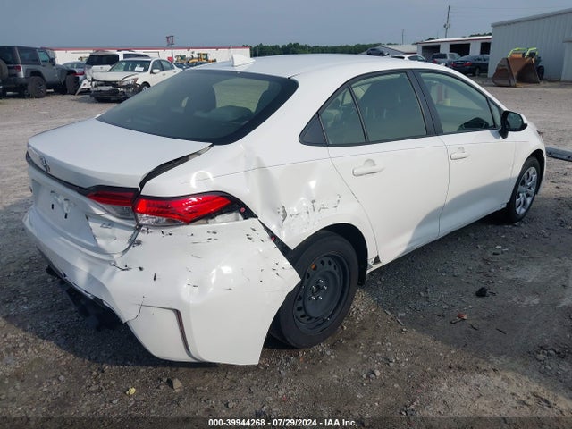 Toyota COROLLA LE 2022 JTDEPMAE7N3016544 Image 4