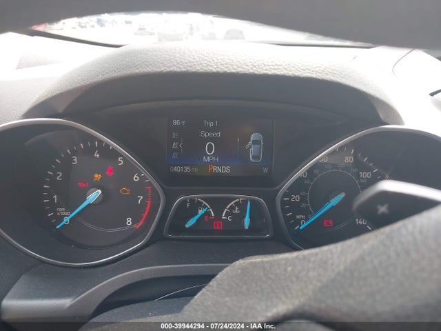 Ford ESCAPE SE 2017 1FMCU9GDXHUE06950 Image 7