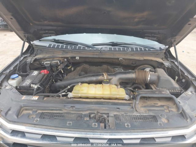1FMJU1HT5KEA89658 Ford Expedition Xlt
