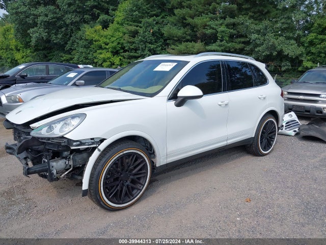 2012 PORSCHE CAYENNE WP1AA2A26CLA10868 Photo 1