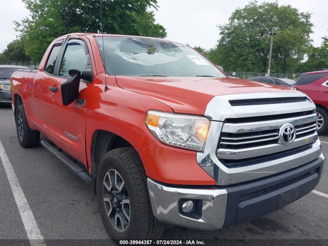 Toyota Tundra Sr5 5.7l V8 2017 5TFUY5F18HX593021 main image