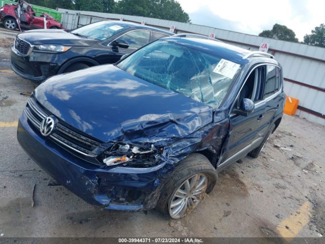 WVGAV7AX1GW571705 Volkswagen TIGUAN SE