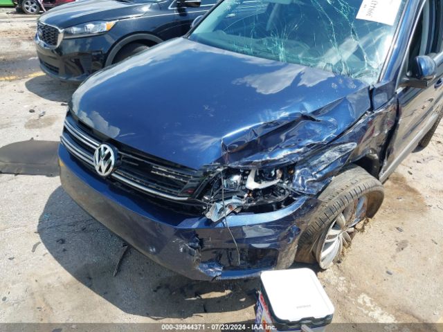WVGAV7AX1GW571705 Volkswagen TIGUAN SE