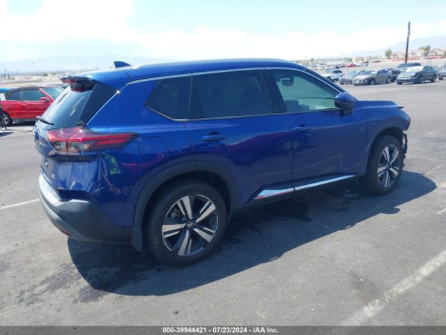 5N1AT3CA1MC752128 Nissan Rogue Sl Fwd