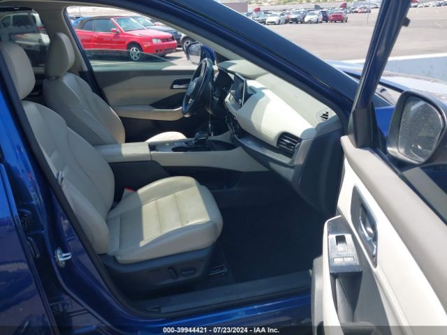 5N1AT3CA1MC752128 Nissan Rogue Sl Fwd
