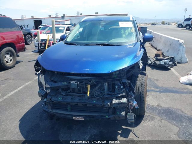 5N1AT3CA1MC752128 Nissan Rogue Sl Fwd
