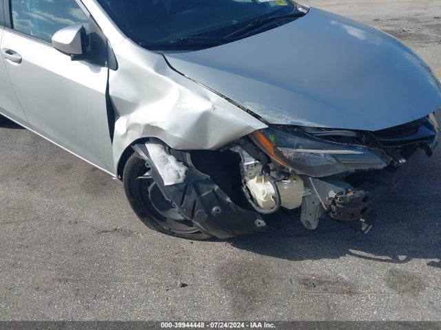 Toyota COROLLA LE 2018 2T1BURHE4JC984245 Image 6