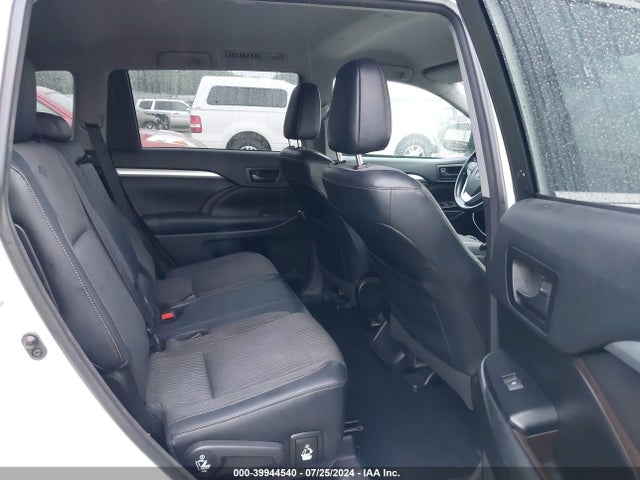 Toyota Highlander Le/le Plus 2017 5TDZZRFH7HS210988 Image 8