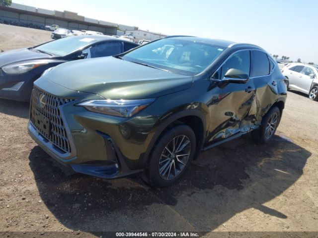 2T2GKCEZ3RC017536 Lexus Nx 350h Premium