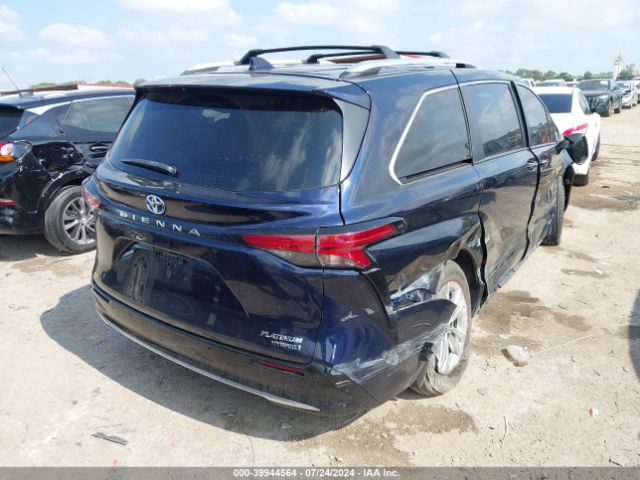 5TDESKFC6MS010032 Toyota Sienna Platinum