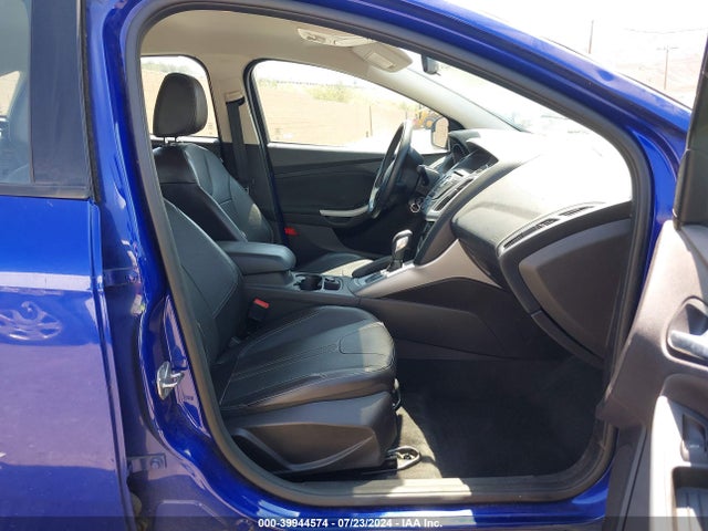 Ford FOCUS SE 2014 1FADP3F28EL314580 Image 5