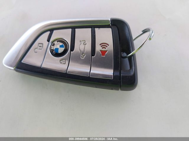 WBAJA9C56JB033570 BMW 530e Iperformance